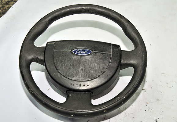ford cıkma yedek fiesta 2 direksiyon simidi
